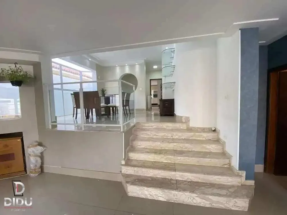 Casa, 3 quartos, 360 m² - Foto 3