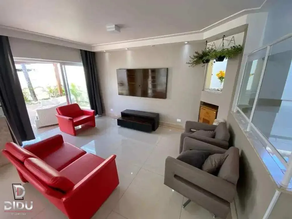 Casa, 3 quartos, 360 m² - Foto 2