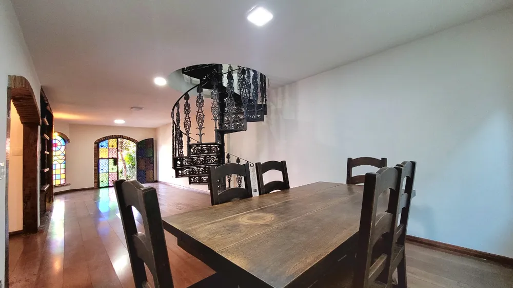 Casa, 3 quartos, 272 m² - Foto 5