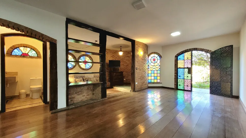 Casa, 3 quartos, 272 m² - Foto 1
