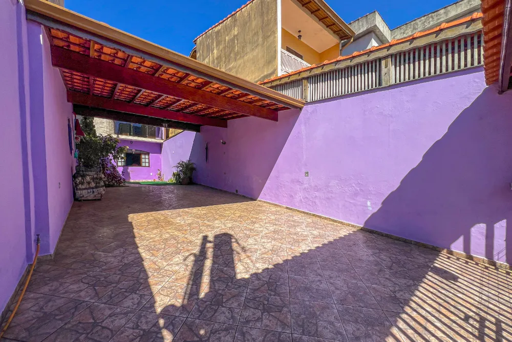 Casa, 3 quartos, 223 m² - Foto 1