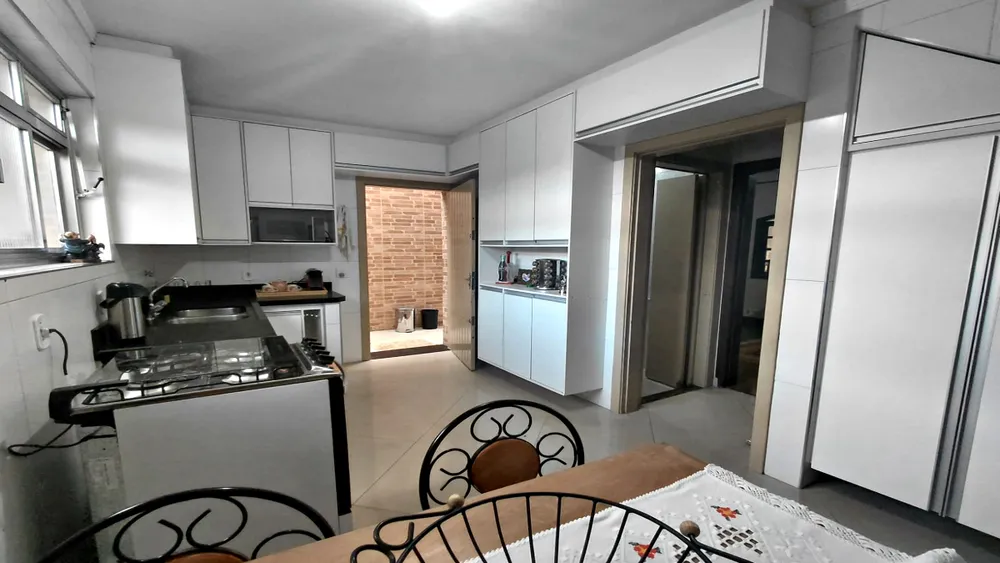 Casa, 2 quartos, 224 m² - Foto 5