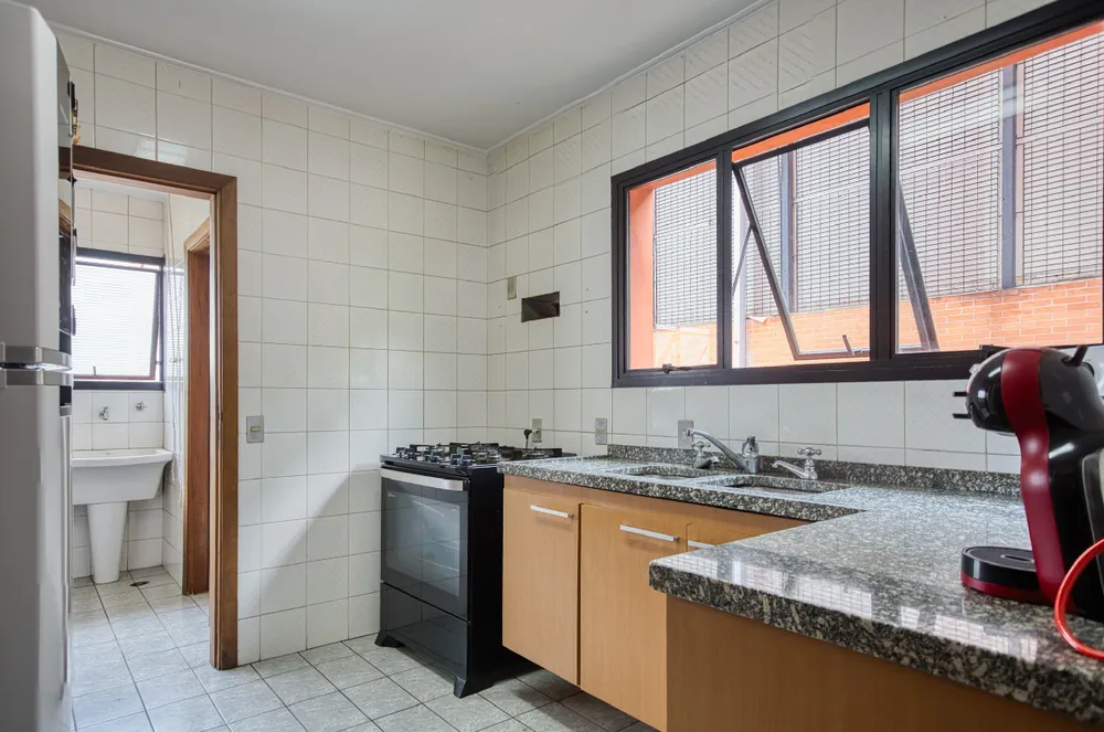Apartamento, 4 quartos, 212 m² - Foto 4