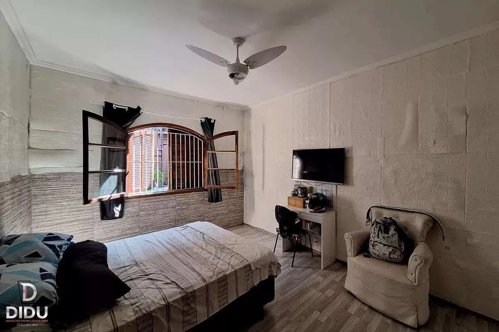 Casa, 3 quartos, 250 m² - Foto 8