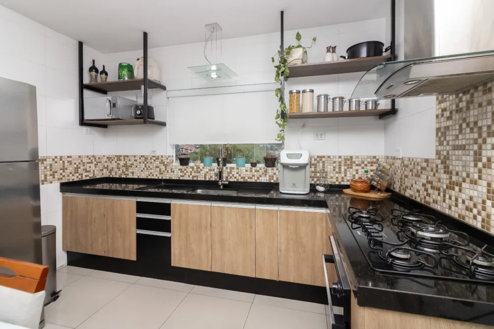 Casa, 2 quartos, 122 m² - Foto 1