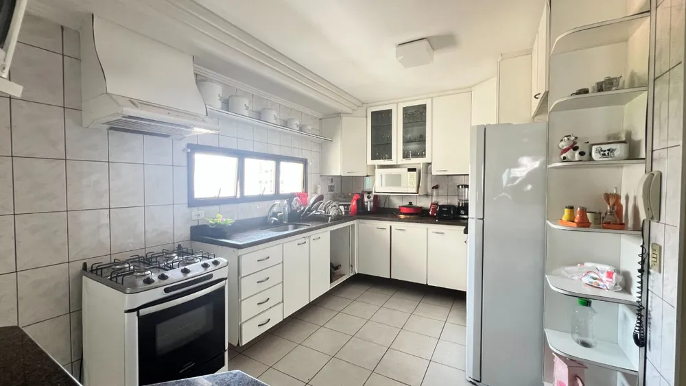 Apartamento, 3 quartos, 128 m² - Foto 2