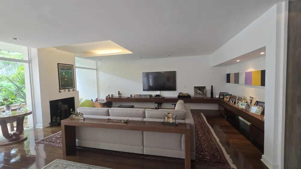 Casa, 4 quartos, 682 m² - Foto 1