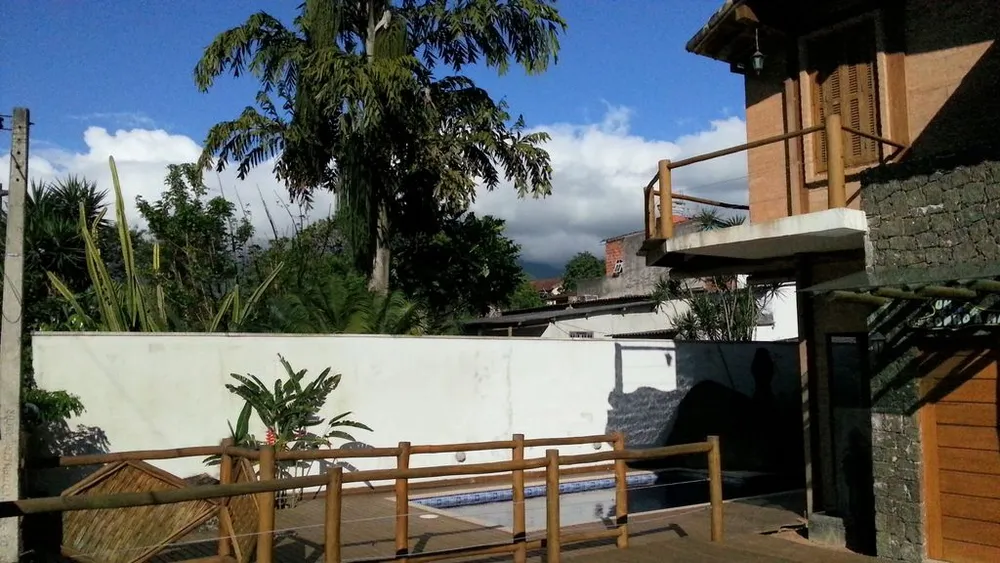 Casa, 7 quartos, 300 m² - Foto 1