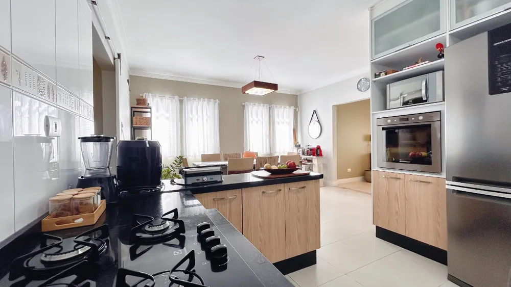 Casa, 3 quartos, 250 m² - Foto 3