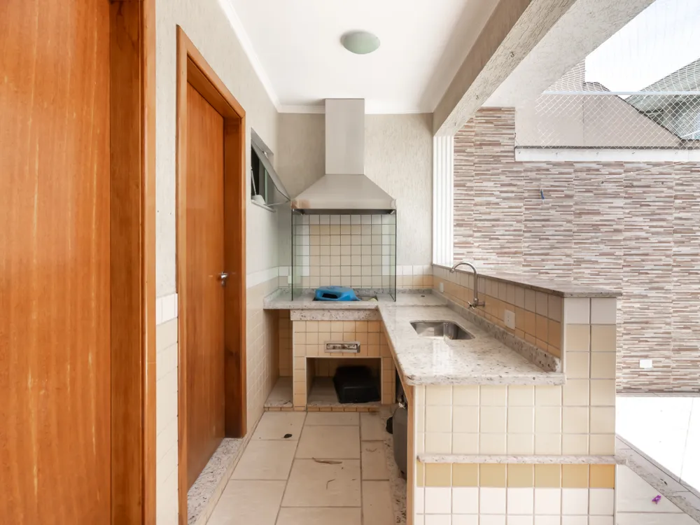 Casa, 3 quartos, 273 m² - Foto 1