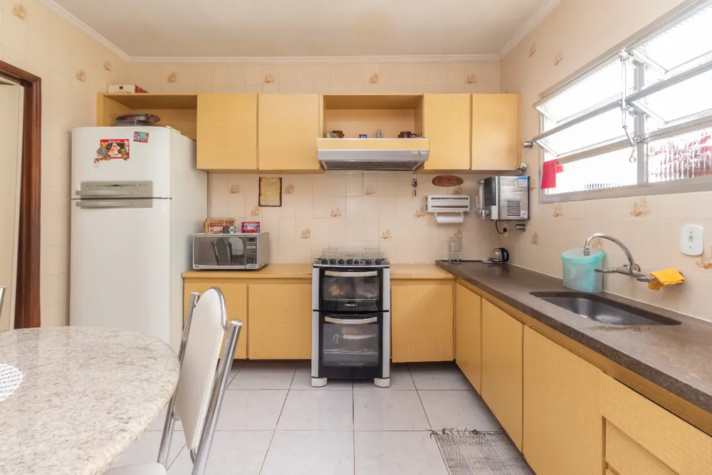 Casa, 3 quartos, 250 m² - Foto 1