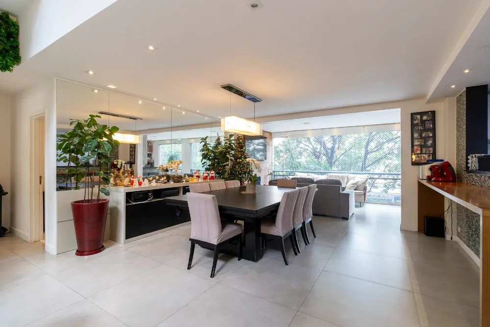 Apartamento, 4 quartos, 275 m² - Foto 2