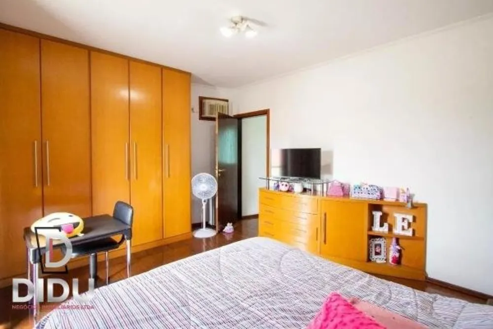 Casa, 4 quartos, 340 m² - Foto 3
