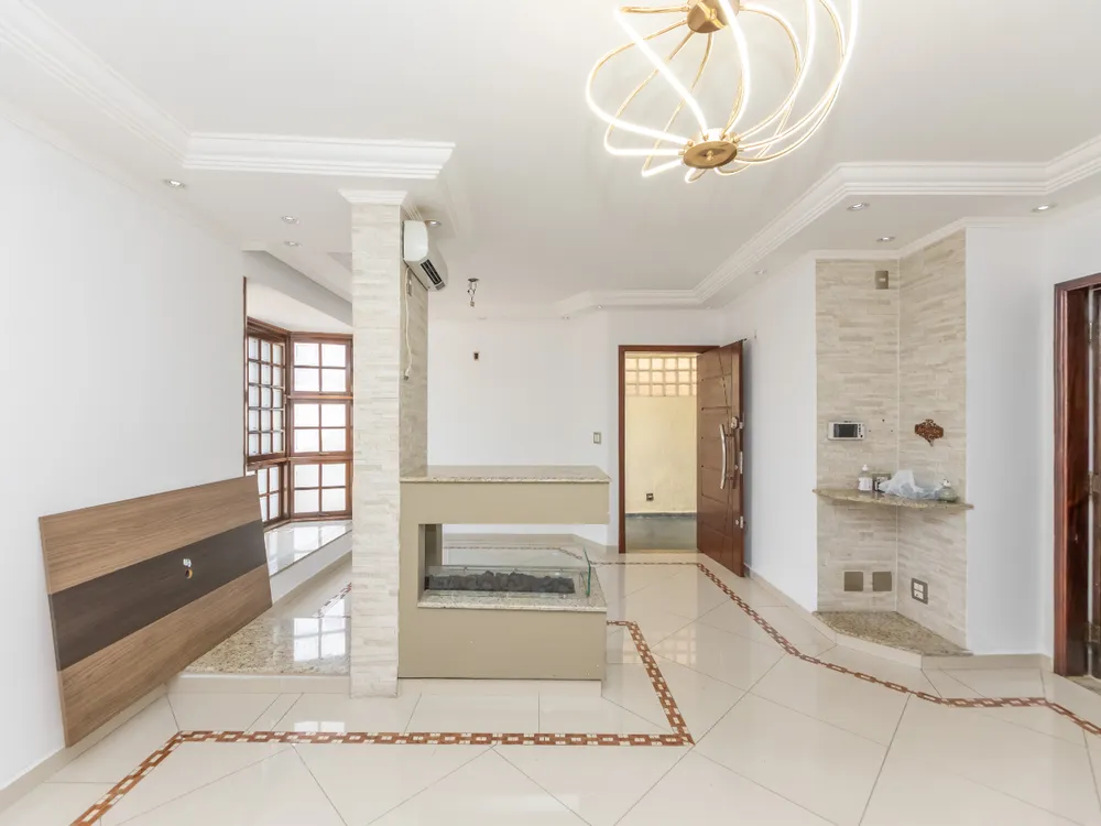 Casa, 3 quartos, 208 m² - Foto 3