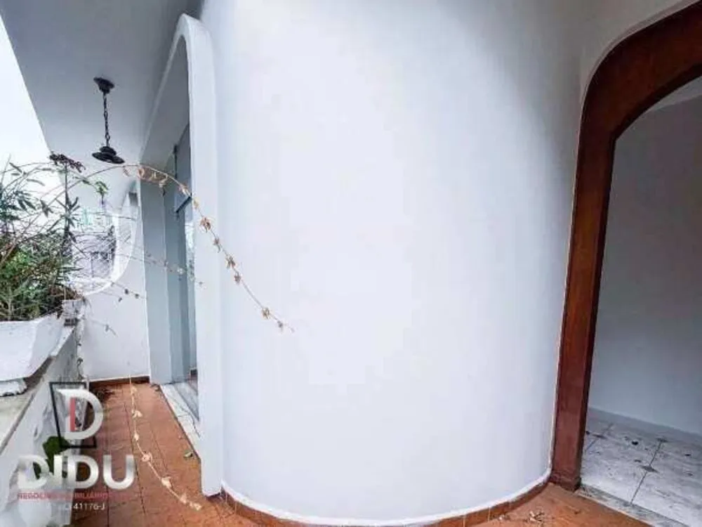 Casa, 3 quartos, 199 m² - Foto 2