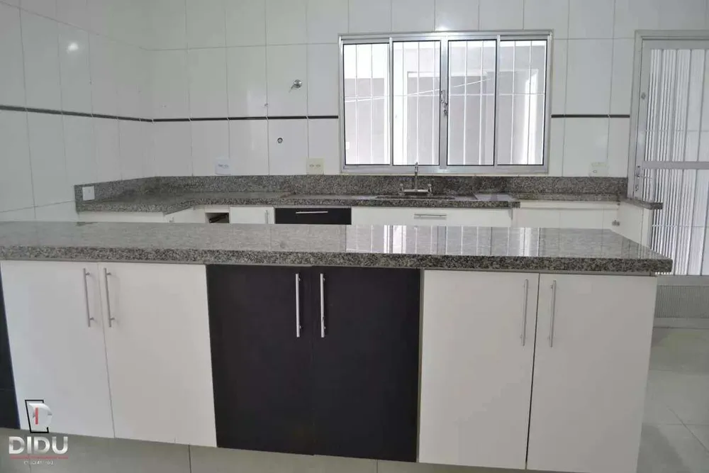 Casa, 3 quartos, 192 m² - Foto 5