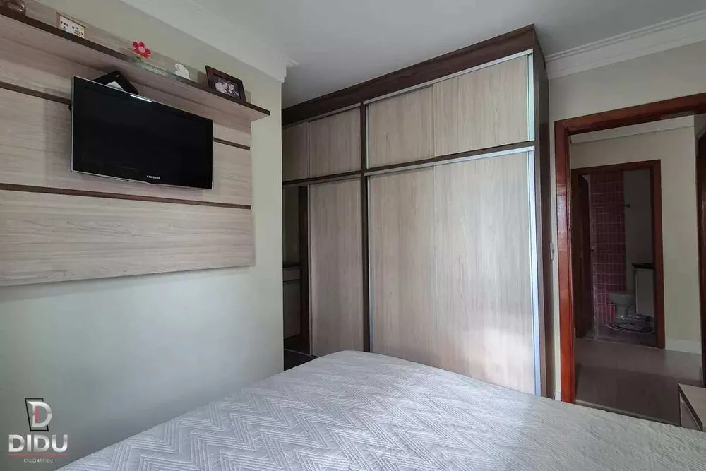 Cobertura, 3 quartos, 225 m² - Foto 8