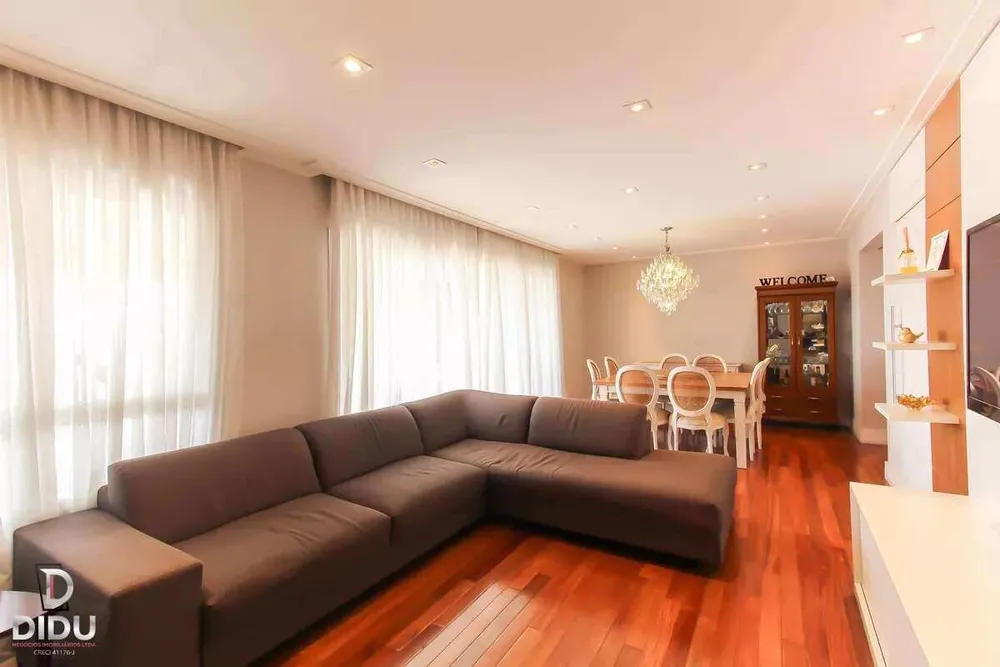 Apartamento, 3 quartos, 146 m² - Foto 1