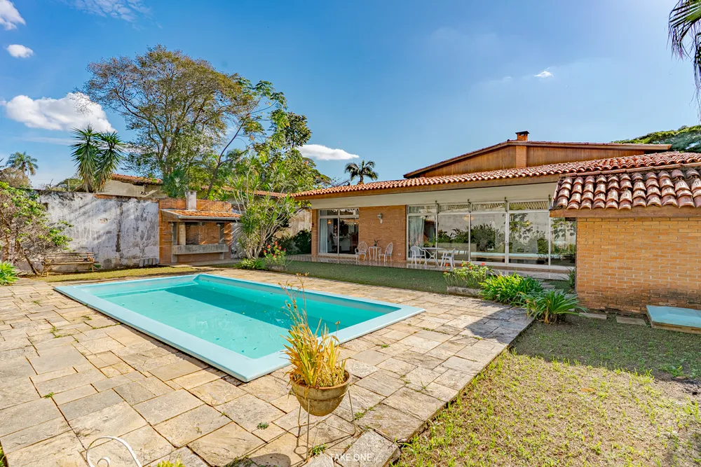 Casa, 3 quartos, 589 m² - Foto 1