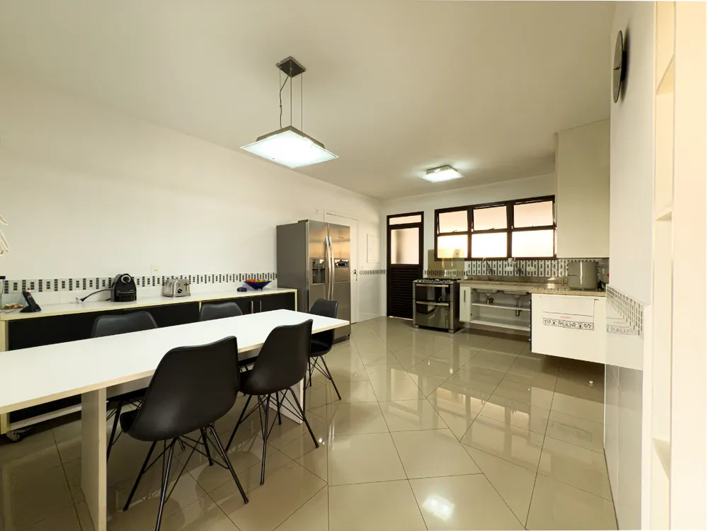Apartamento, 3 quartos, 177 m² - Foto 2