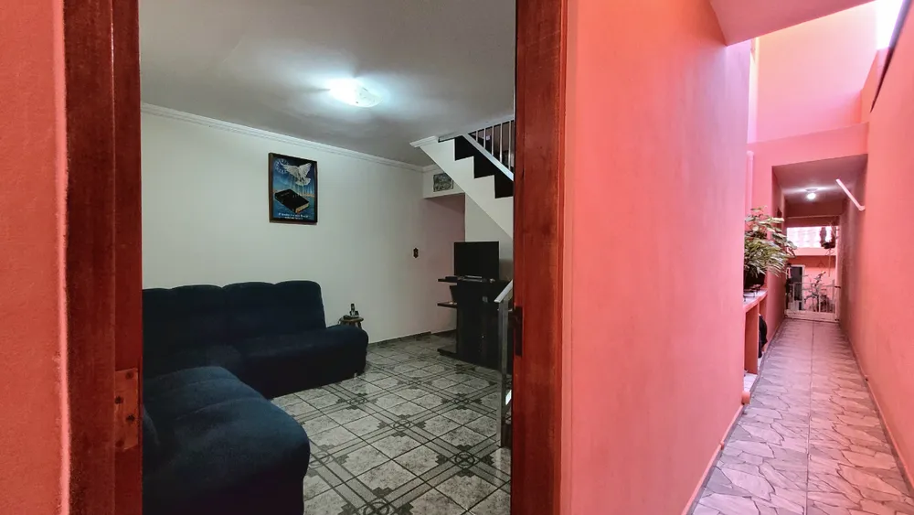 Casa, 5 quartos, 218 m² - Foto 1