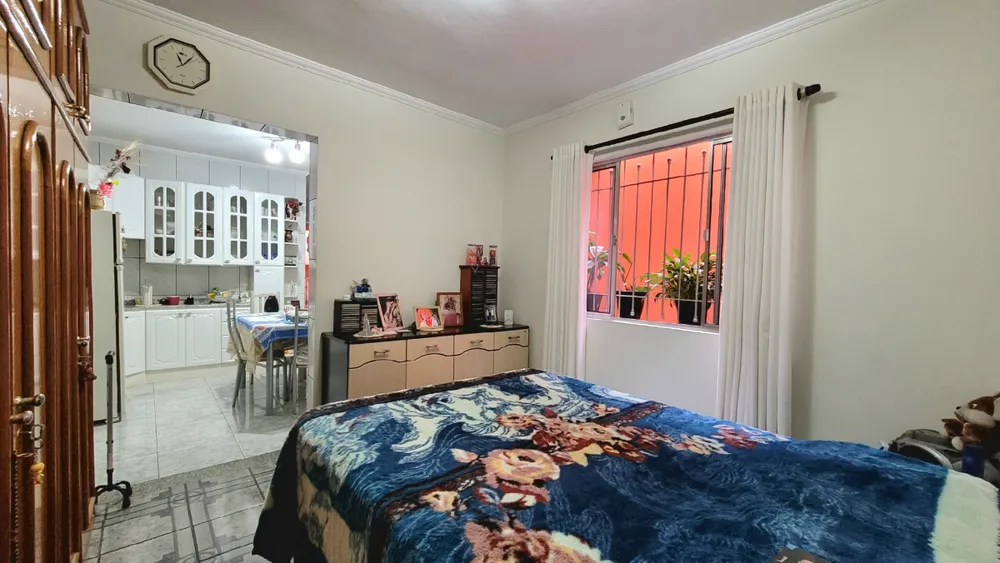 Casa, 5 quartos, 218 m² - Foto 3