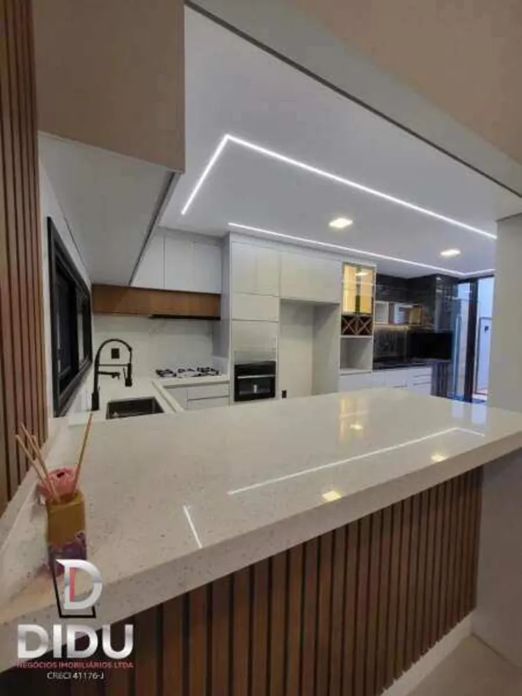 Apartamento, 3 quartos, 200 m² - Foto 4