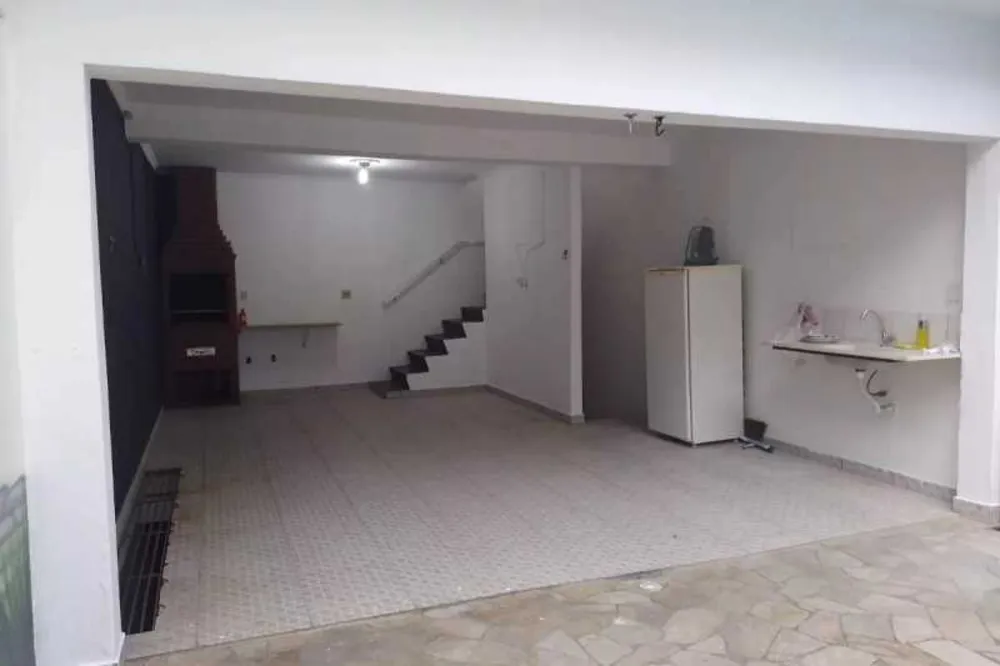 Casa, 3 quartos, 327 m² - Foto 2
