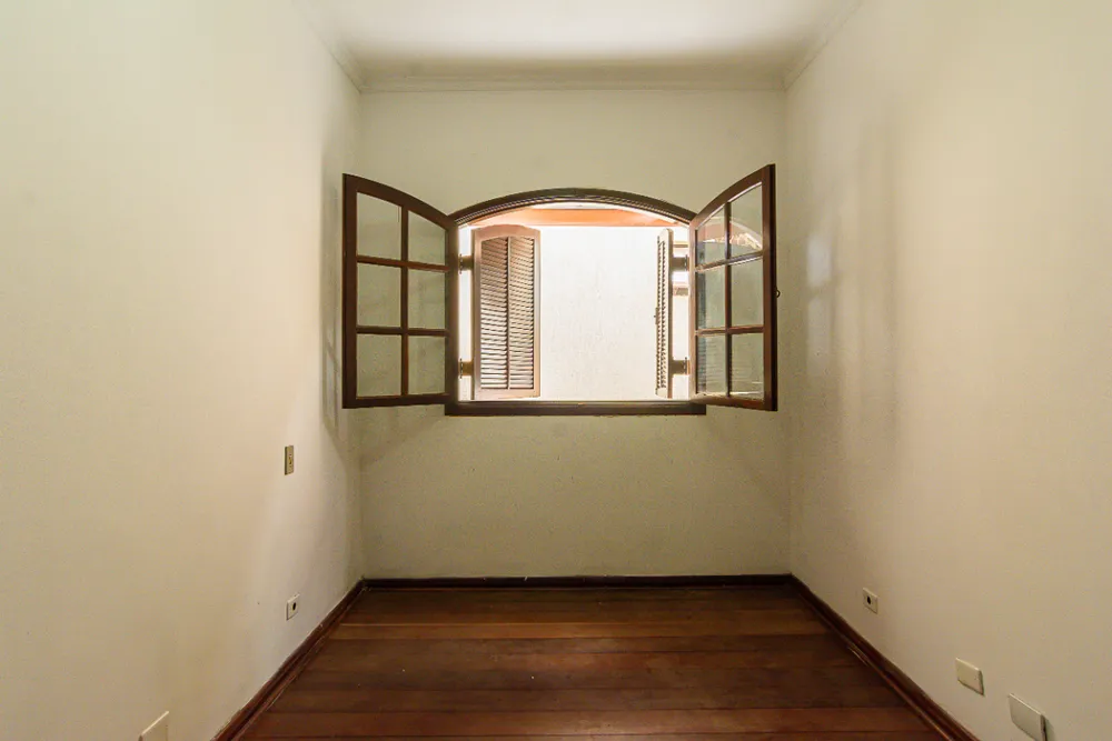Casa, 5 quartos, 187 m² - Foto 2