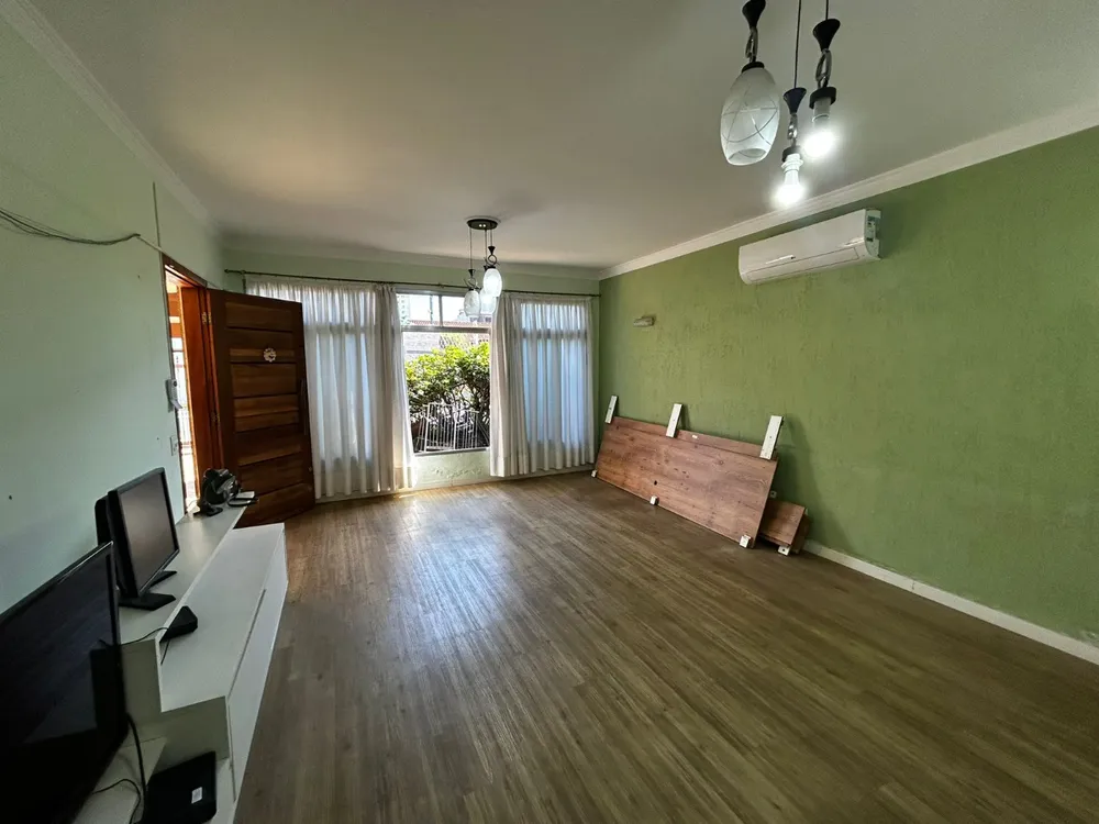 Casa, 3 quartos, 232 m² - Foto 2