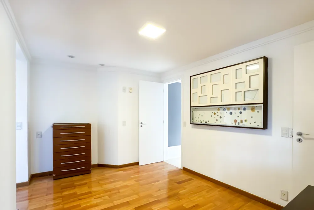 Apartamento, 3 quartos, 198 m² - Foto 4