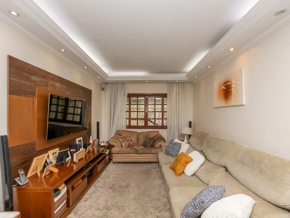 Casa, 3 quartos, 180 m² - Foto 1