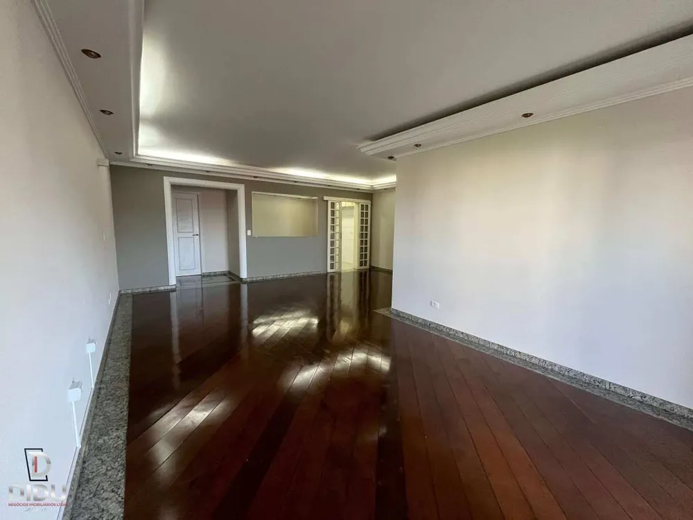 Apartamento, 3 quartos, 176 m² - Foto 1