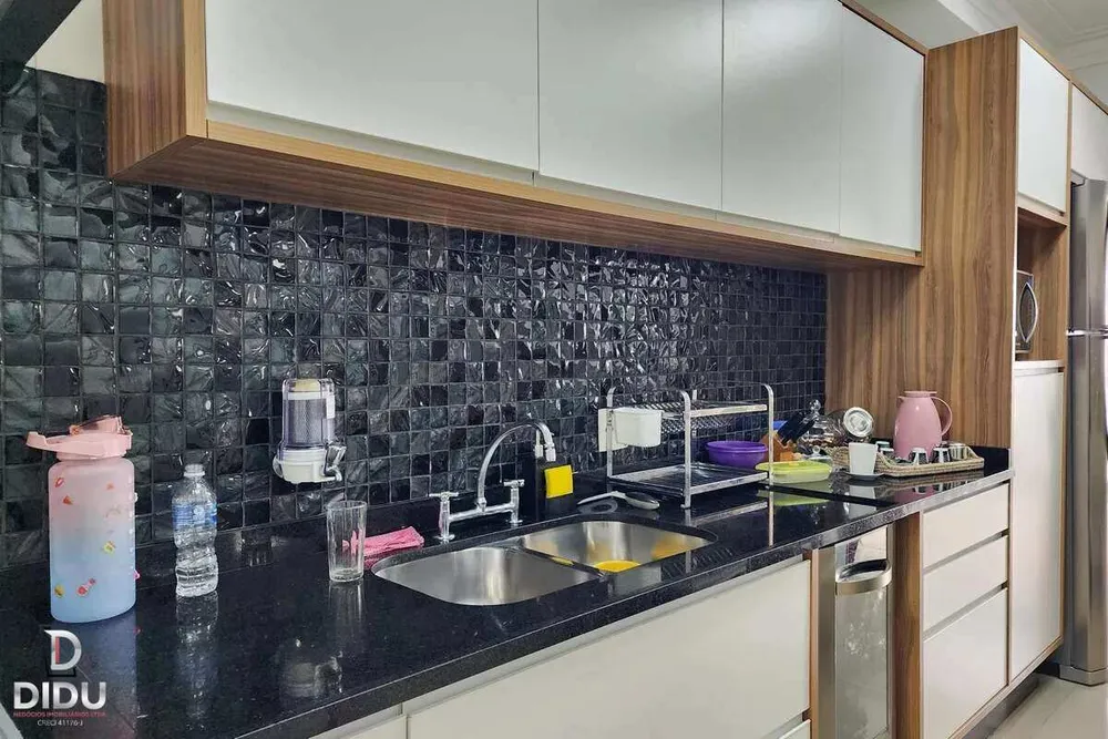 Apartamento, 3 quartos, 180 m² - Foto 1