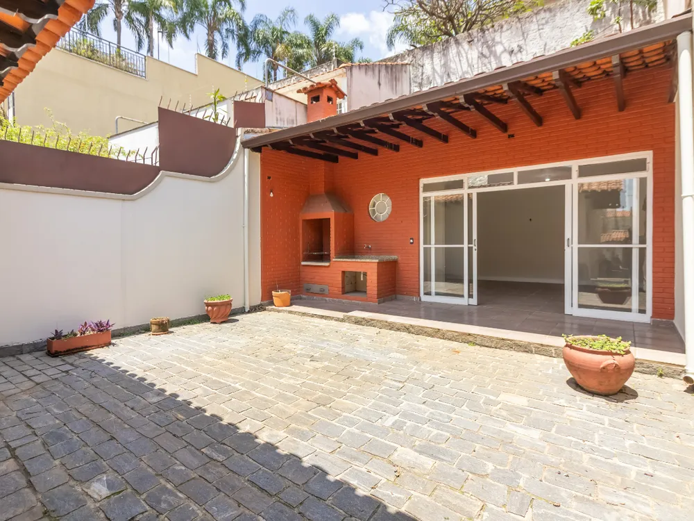 Casa, 3 quartos, 238 m² - Foto 1