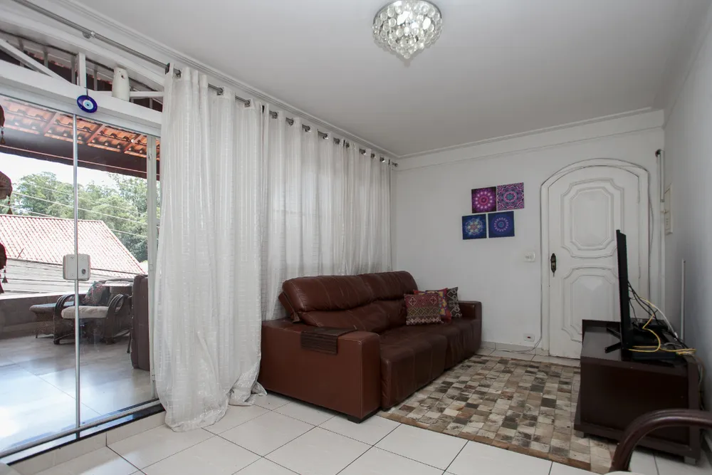 Casa, 3 quartos, 191 m² - Foto 3