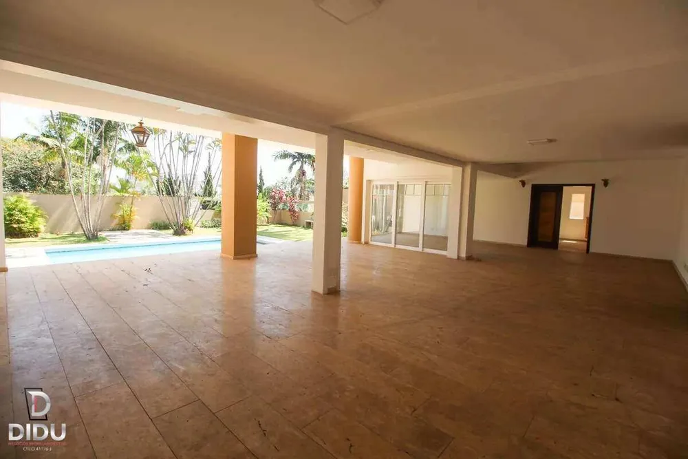 Casa, 5 quartos, 1200 m² - Foto 1