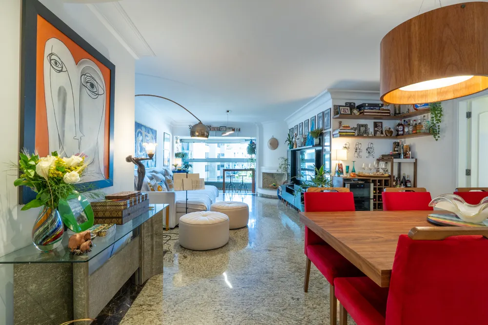 Apartamento, 3 quartos, 133 m² - Foto 1