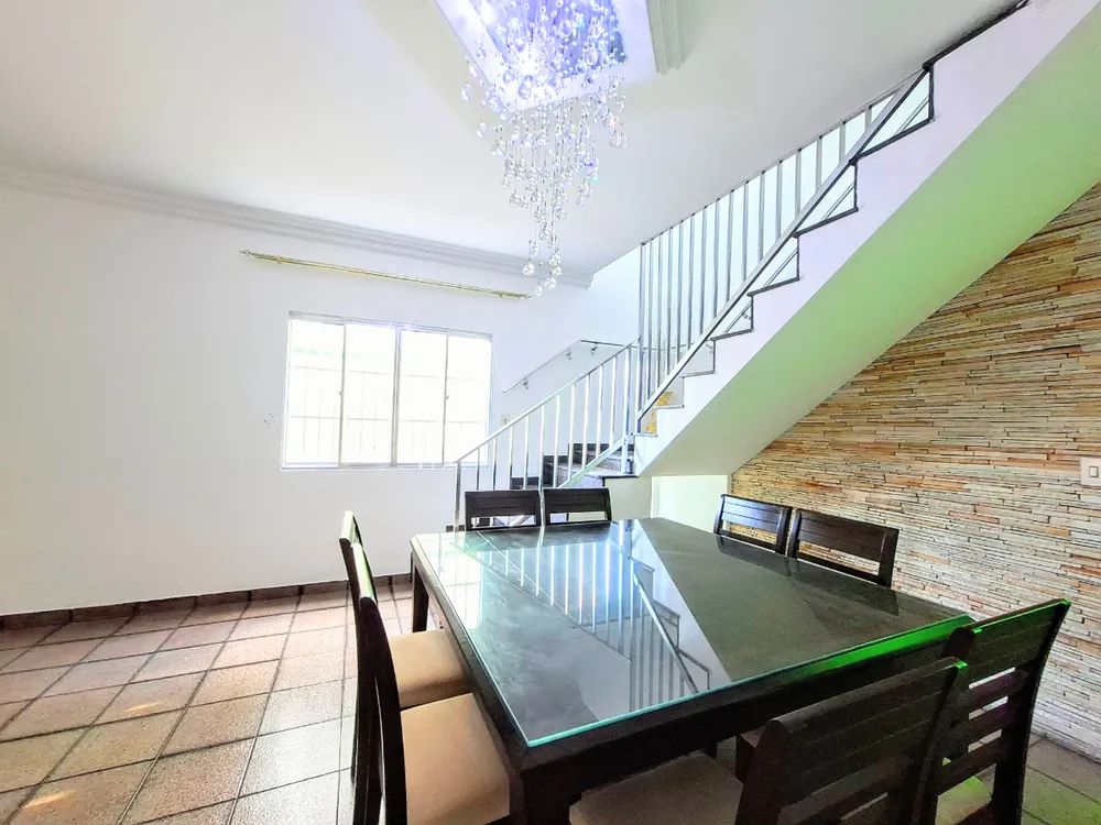 Casa, 3 quartos, 187 m² - Foto 8