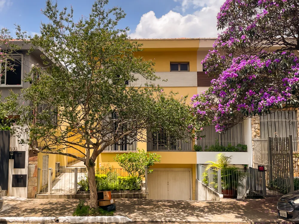 Casa, 5 quartos, 256 m² - Foto 1