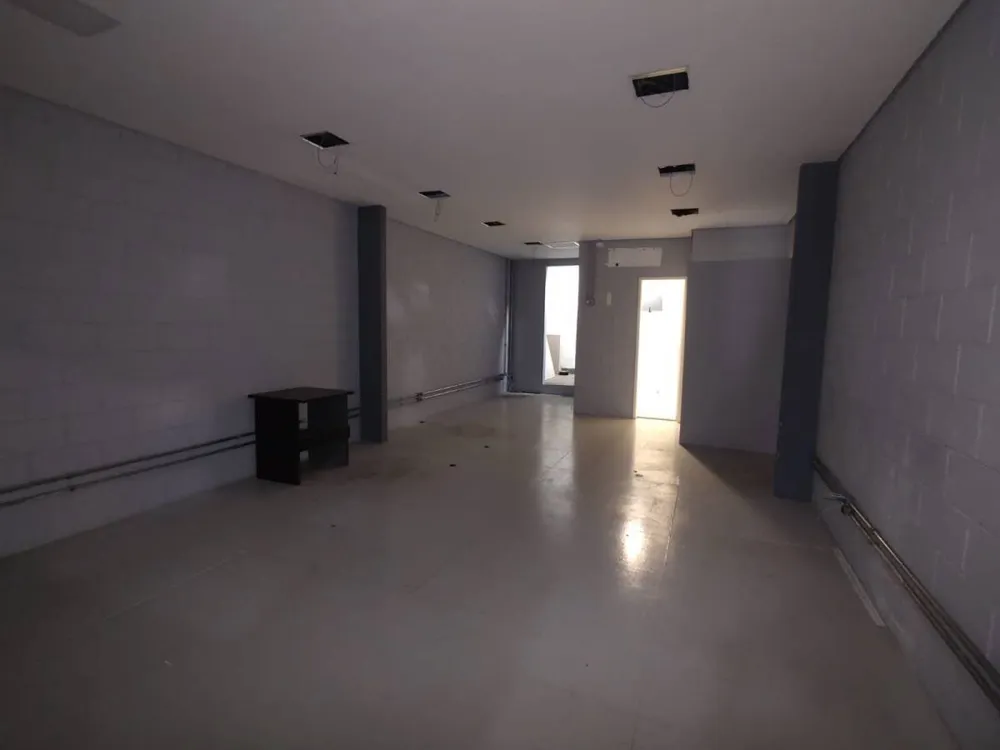Depósito-Galpão, 390 m² - Foto 1
