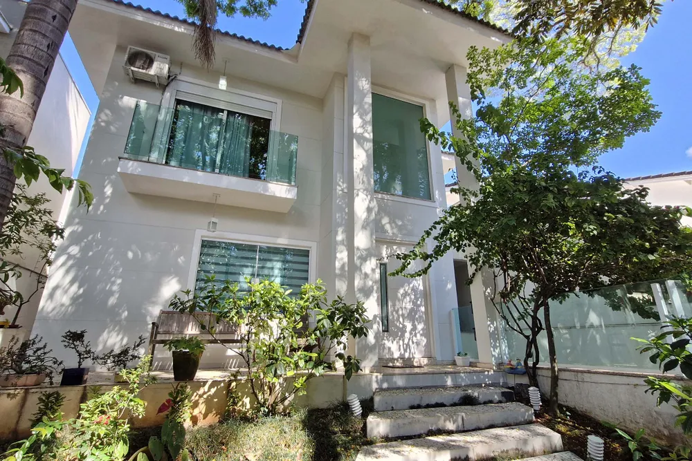 Casa, 4 quartos, 617 m² - Foto 1