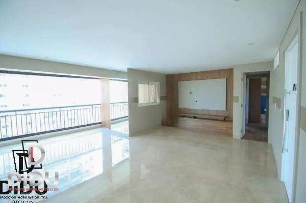 Apartamento, 3 quartos, 156 m² - Foto 1