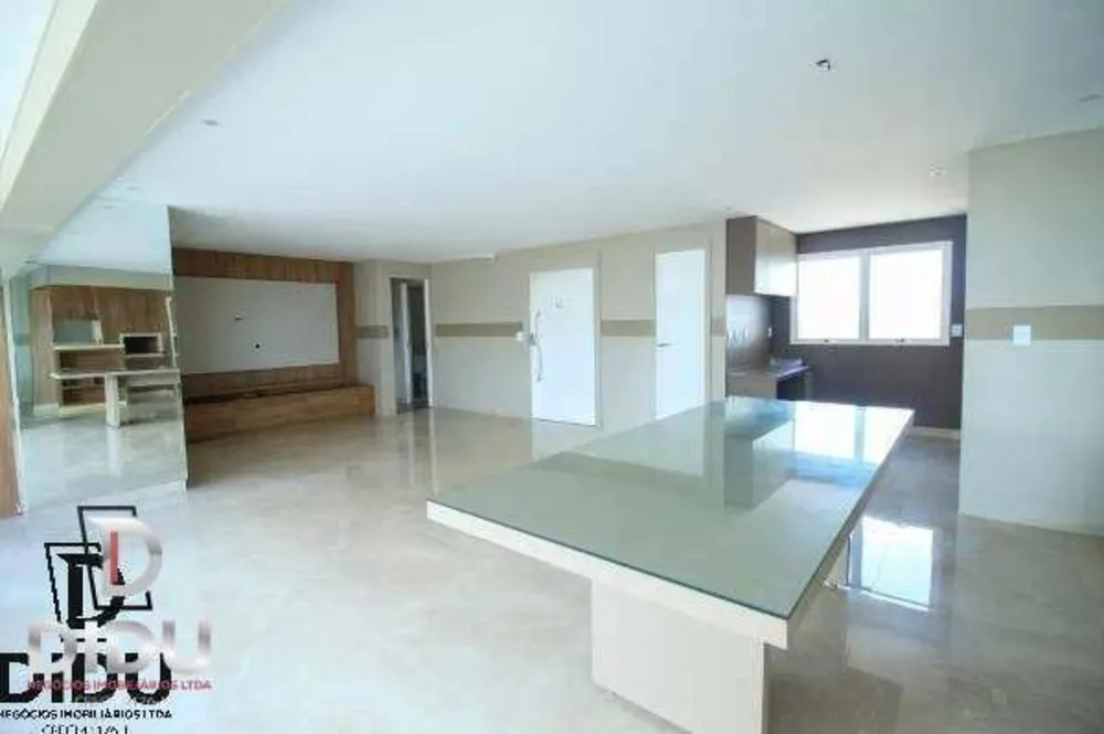 Apartamento, 3 quartos, 156 m² - Foto 2