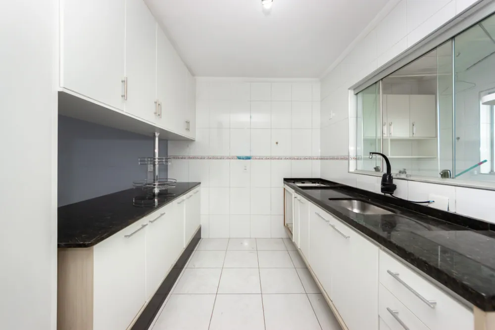 Casa, 3 quartos, 218 m² - Foto 5