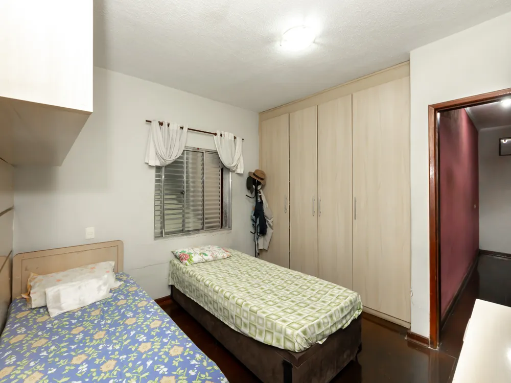 Casa, 4 quartos, 250 m² - Foto 8