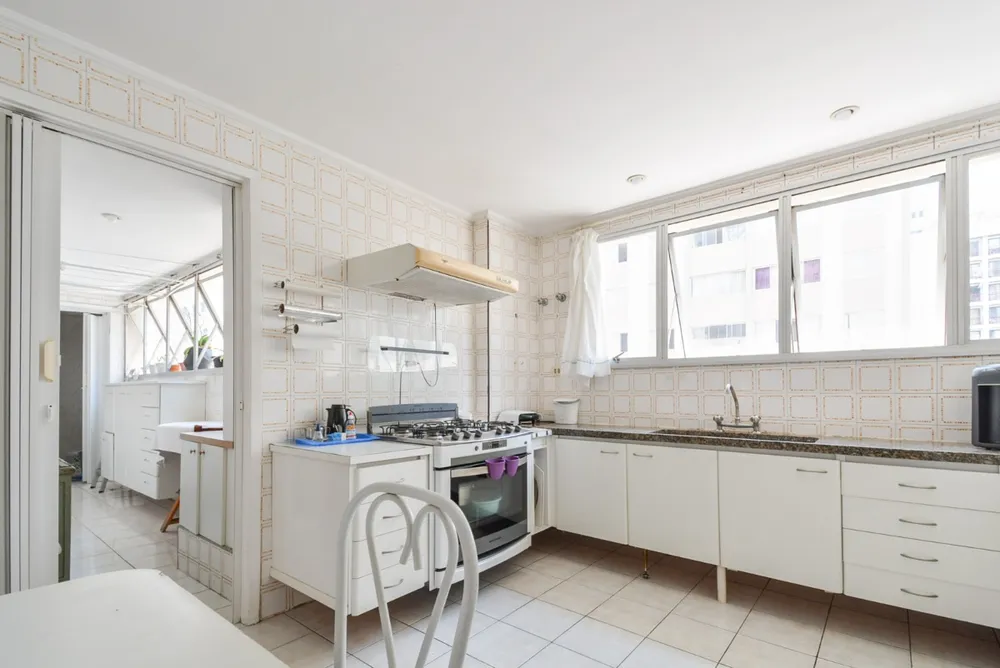Apartamento, 4 quartos, 161 m² - Foto 2