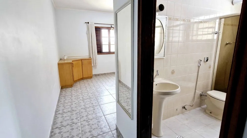 Casa, 4 quartos, 172 m² - Foto 1