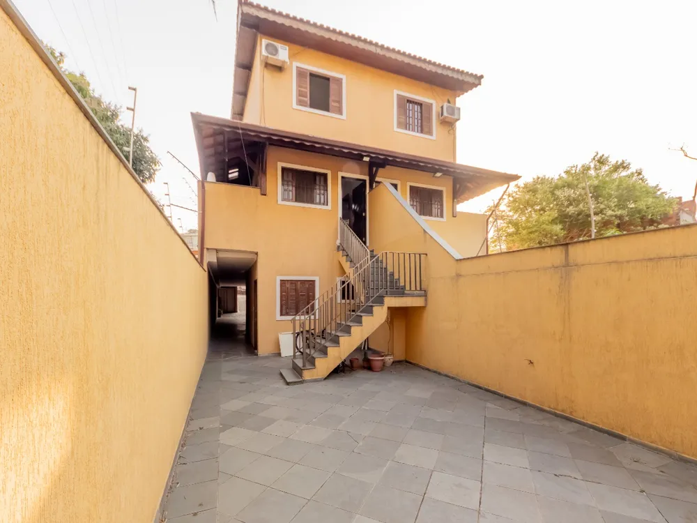 Casa, 3 quartos, 247 m² - Foto 3
