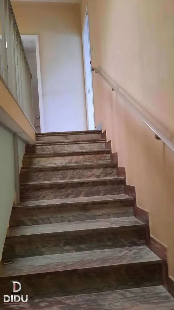 Casa, 3 quartos, 270 m² - Foto 2